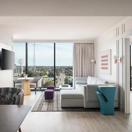 Hyatt Centric Downtown Nashville Exterior photo A suite at the Hilton San Diego Bayfront