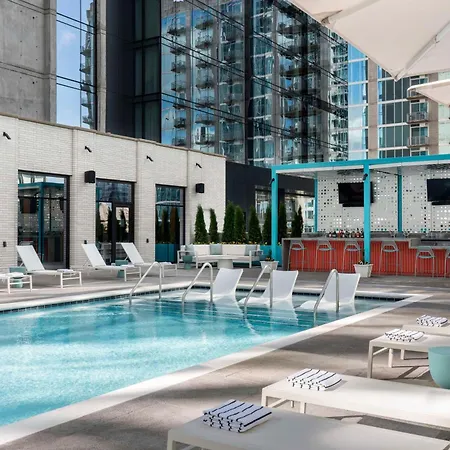 Hyatt Centric Downtown Nashville Exterior photo The rooftop pool at the Westin